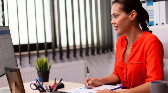 How To Choose the Best Sales Tracking Software for Business